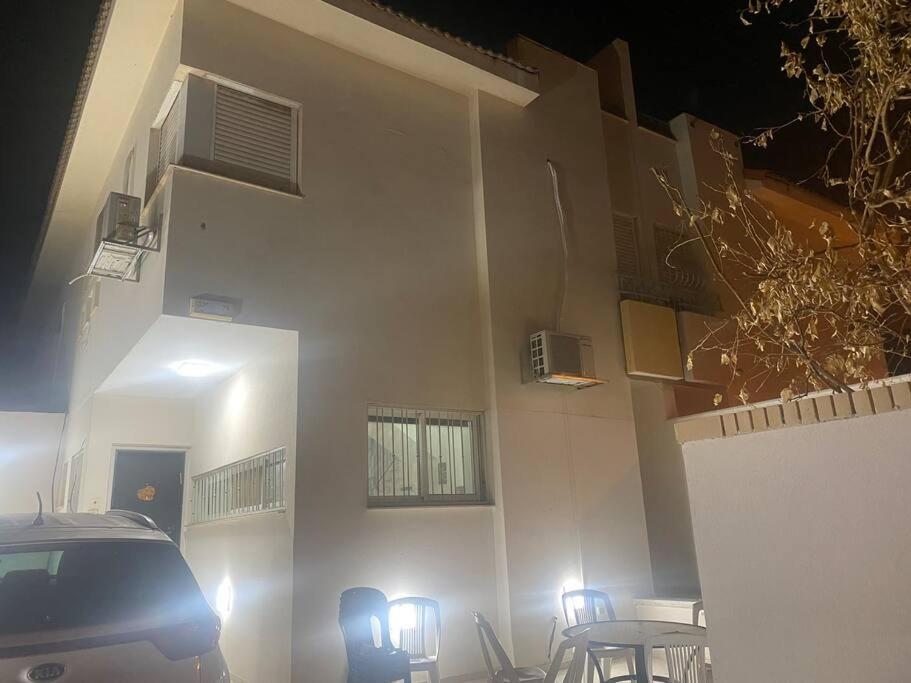 Апартаменты Sima Place Petach Tikva Экстерьер фото
